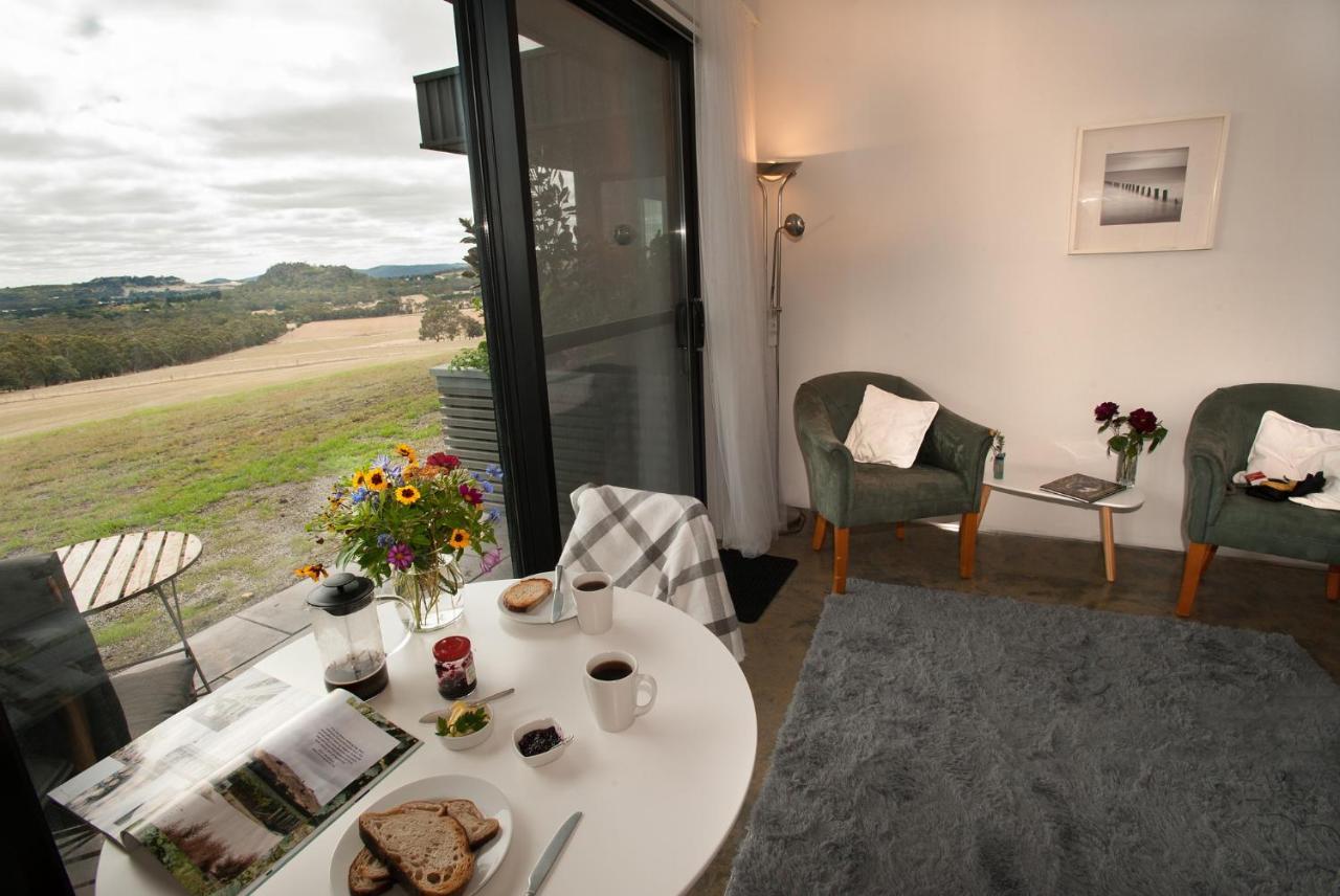 Hanging Rock Views Woodend Extérieur photo