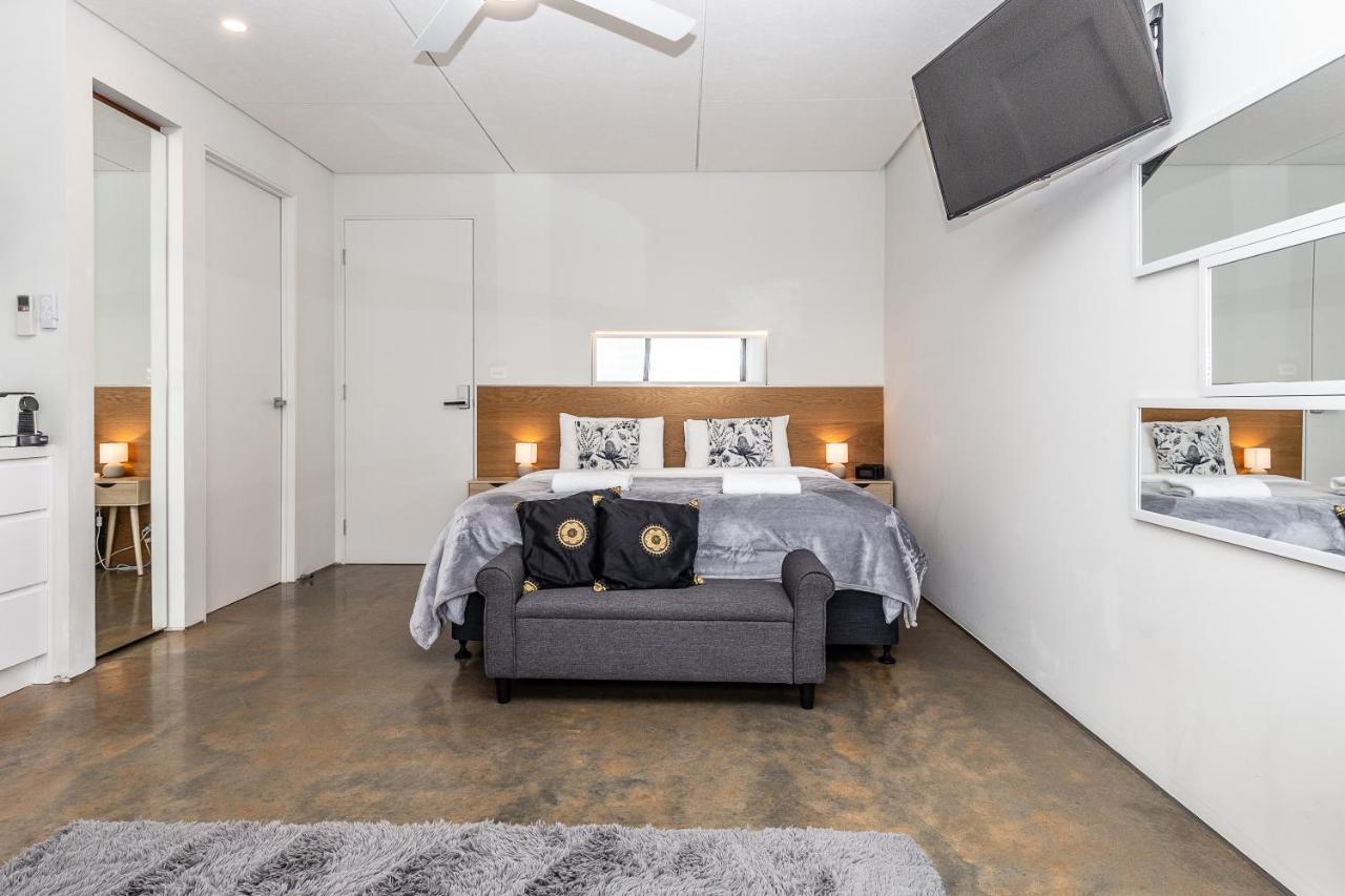 Hanging Rock Views Woodend Extérieur photo